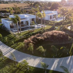 xr:d:DAFwaoWwuIY:5,j:5175041049592002523,t:23100518